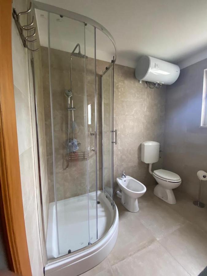 Apartment Laetitia Kaštelir Extérieur photo