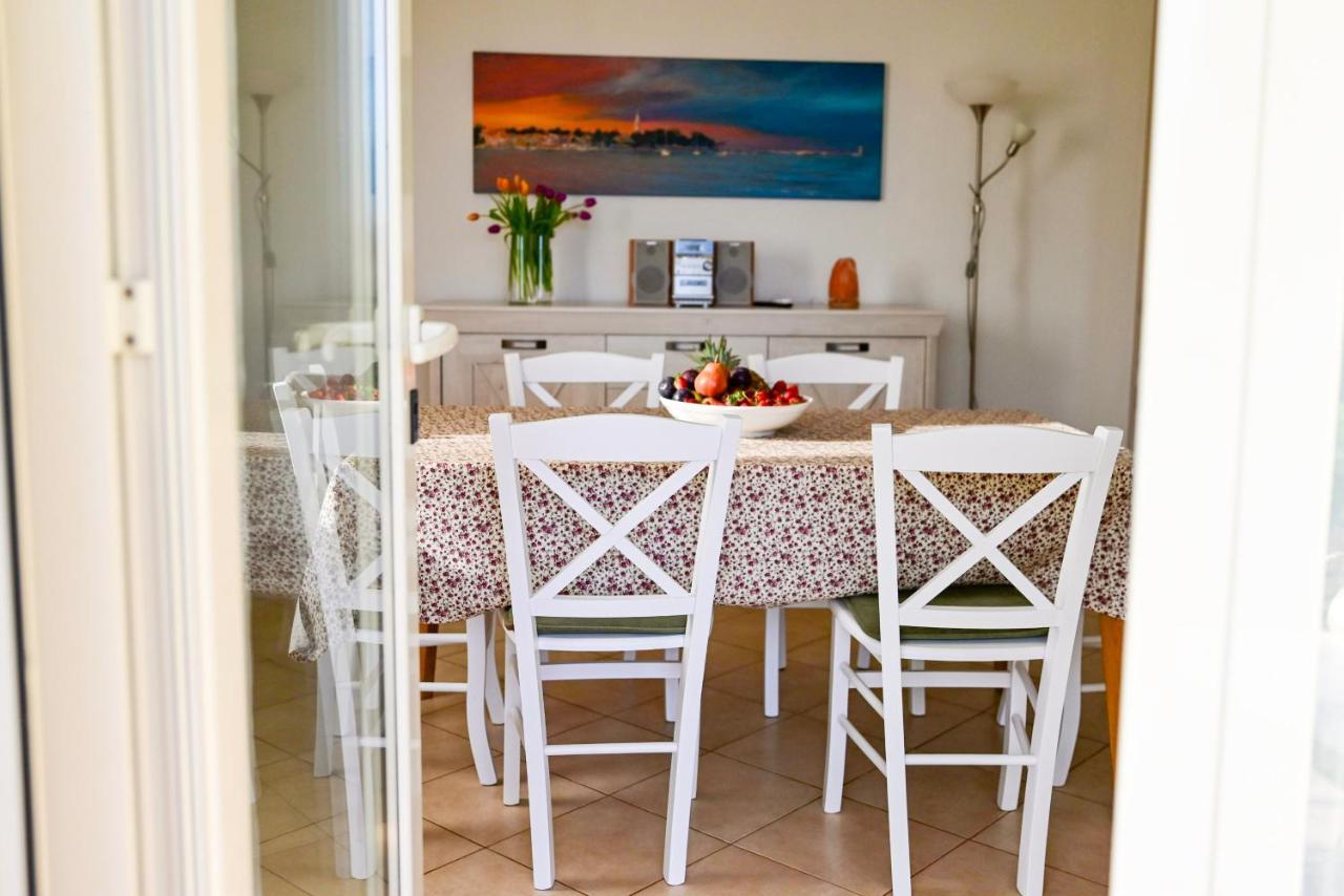 Apartment Laetitia Kaštelir Extérieur photo